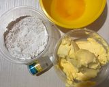 Foto langkah ke 1 dari resep Cornflakes Cheese Cookies.