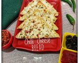 A picture of step 2 of Chilli cheese bread.