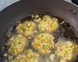 Foto langkah ke 3 dari resep Perkedel Jagung.