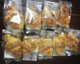 Hình bước làm 18 của món Croissant (Bánh sừng bò)