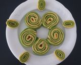 A picture of step 6 of Parsley and egg roll pancakes.
