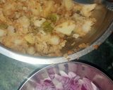 A picture of step 1 of Potato sandwich.