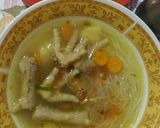 Foto langkah ke 3 dari resep Sop singkong ceker.