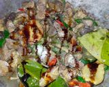 Foto langkah ke 5 dari resep Oseng ati ampela ayam.