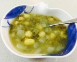 Hình bước làm 4 của món Chè củ năng, sen đậu