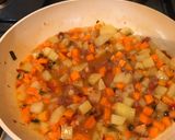 Foto langkah ke 2 dari resep Risol Ragout.