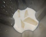A picture of step 2 of Summer Melon Smoothie.