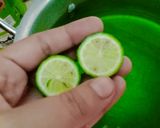 A picture of step 3 of Quiz lemon drink.