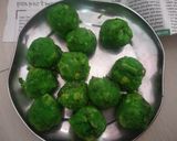 A picture of step 2 of Green samosa.