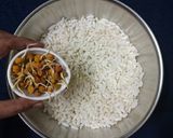 A picture of step 3 of Jhal muri.