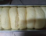 Foto langkah ke 5 dari resep Roti Sobek.
