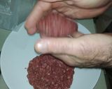 Foto langkah ke 1 dari resep Patty Burger Original Bukan Krebi Peti.
