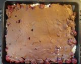 DW csokis-meggyes túrókocka recept fázis 3 fotója