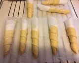 Foto del paso 2 de la receta: Conos de hojaldre con crema pastelera