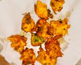 आटे और प्याज के पकौड़े Aate aur Payaj ke Pakode रेसिपी चरण 4 फोटो