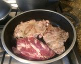 Foto del paso 3 de la receta: Churrasco de cordero en reducción de menta y tanat sobre humus