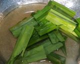 Foto langkah ke 1 dari resep Apem Putih / Pak Thong Koh / Steamed White Sugar Cake.