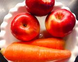 Hình bước làm 1 của món Nước Ép Táo Cà Rốt🍎🥕