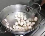 A picture of step 2 of Panch Meva laddu.