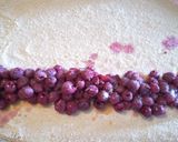 Kelt tésztás grízes - meggyes recept fázis 3 fotója