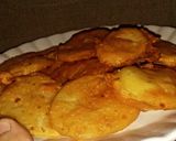 A picture of step 4 of Aloo pakory.