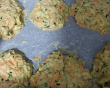 Foto del paso 7 de la receta: 🥞Tortitas vegetales  horneadas🥒🥕🧅🧄