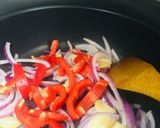 Foto del paso 2 de la receta: Pescado Encebollado Pe  🐟🍅🧅