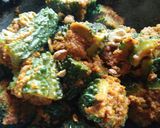 भरवा करेला(बिटर ग्राउंड) (Bharva karela(bitter ground) recipe in hindi) रेसिपी चरण 6 फोटो