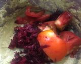 A picture of step 3 of Beetroot kurma.