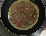 A picture of step 3 of Vegetable and Ham Omelette.