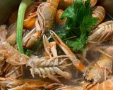 Foto del passaggio 2 della ricetta Linguine alla crema di scampi