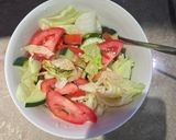 Foto del paso 5 de la receta: Pechuga de pollo al horno y ensalada