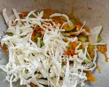Foto langkah ke 3 dari resep Tumis Sayuran Telur Goreng.
