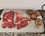Foto del paso 2 de la receta: Txuleton de vaca 'Rubia' gallega amb Portobellos gegants
