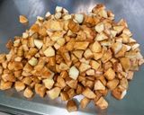 Une image de l'étape 2 de Compote de pommes Pink Gold à la vanille et orange.