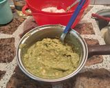 Foto del paso 3 de la receta: Bizcochuelo de palta🥑 y pasas de uva vegano