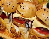 صورة لخطوة 6 من وصفة خبز البرغر 🍔🍟🍹 بأروع وأسهل طريقة هش وقطني