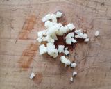 Foto del paso 2 de la receta: Camarones Scampi con fideos de calabacita