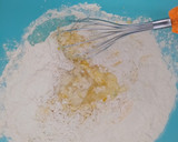 Foto del paso 1 de la receta: Hot cake con huevos revueltos