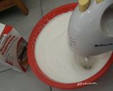 Foto langkah ke 2 dari resep Es Krim Whipped Cream.