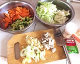 Foto langkah ke 1 dari resep Cap Cay Bakso.