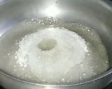 A picture of step 1 of Sesame chikki.