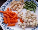 A picture of step 1 of Veg Stir-fry.