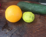 Foto del paso 2 de la receta: Ensalada de pepino y naranja