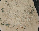 पिज़्ज़ा गार्लिक रोल्स(Pizza Garlic Rolls recipe in hindi) रेसिपी चरण 4 फोटो