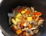 Foto del paso 3 de la receta: Fideuá melosa de pollo con pimientos