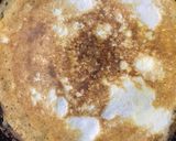 A picture of step 2 of Egg dosa.