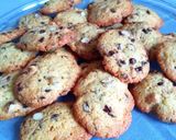 Une image de l'étape 5 de Cookies chocolat noisettes amandes et noix de cajou.