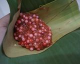 Foto langkah ke 2 dari resep Kue Monte 3 Bahan / Kue Sagu Mutiara.