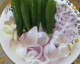 A picture of step 1 of Bhindi Pyaz ki Sabji (Restaurant Style).